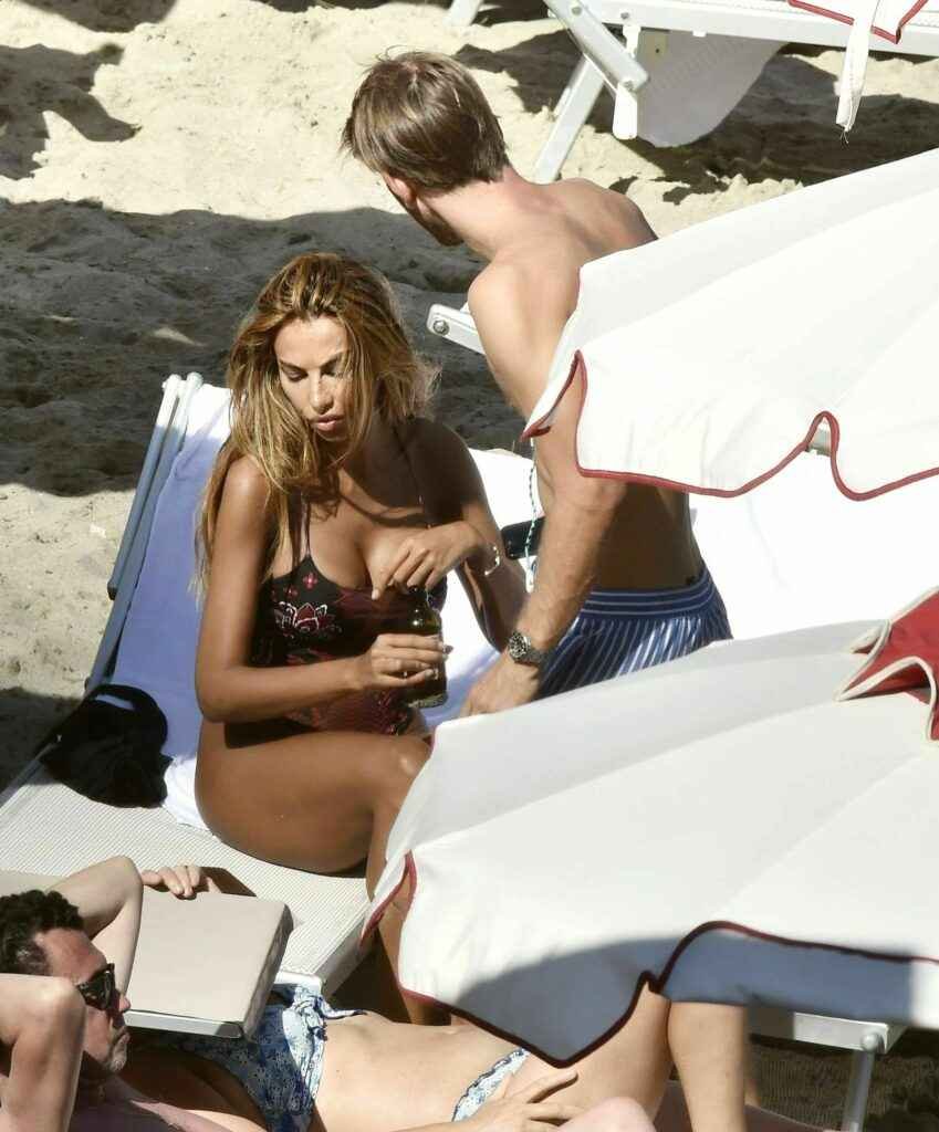 Madalina Diana Ghenea en maillot de bain