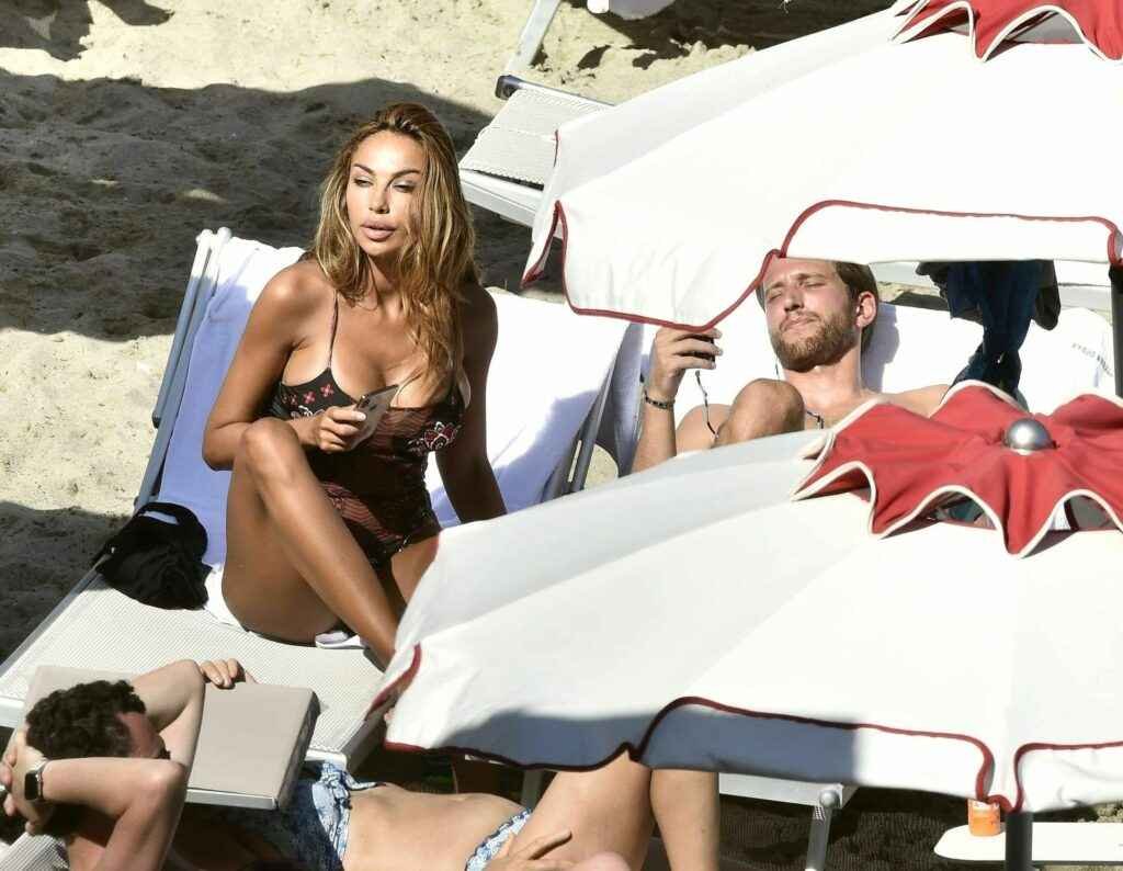 Madalina Diana Ghenea en maillot de bain