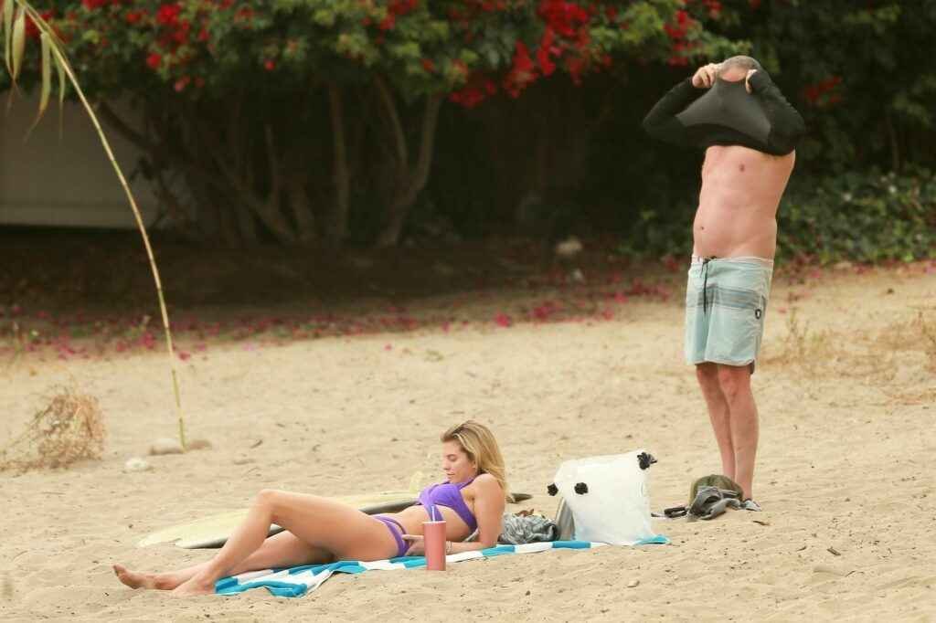 Annalynne McCord en bikini