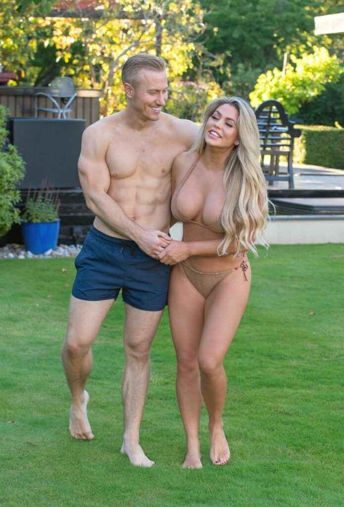 Bianca Gascoigne en bikini au portugal