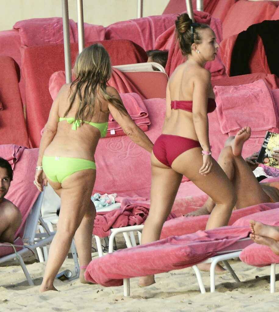 Chloe Green en bikini à La Barbade