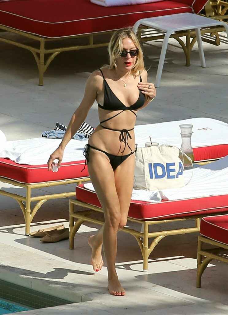 Chloe Sevigny sexy en bikini