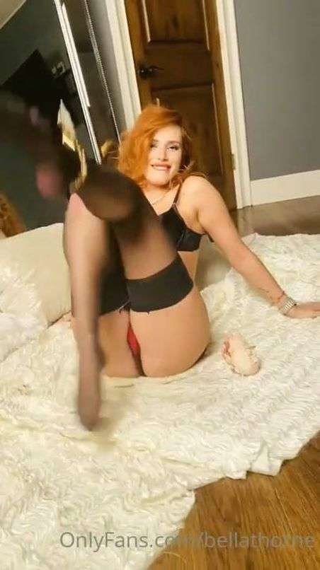 Bella Thorne en lingerie sexy