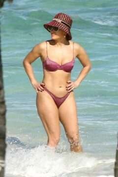 Jennifer Lopez en bikini