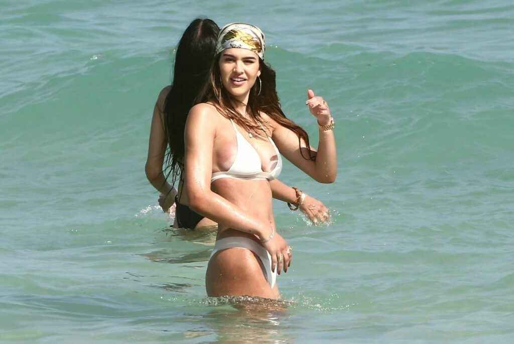 Amelia Hamlin en bikini à Miami