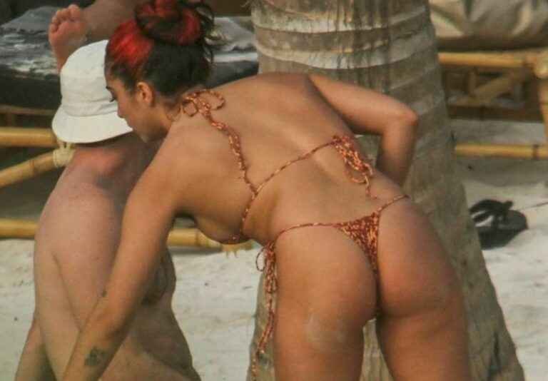 Lourdes Leon en bikini string à Tulum