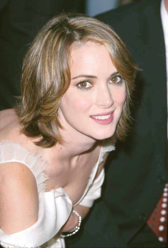 Winona Ryder nue et sexy