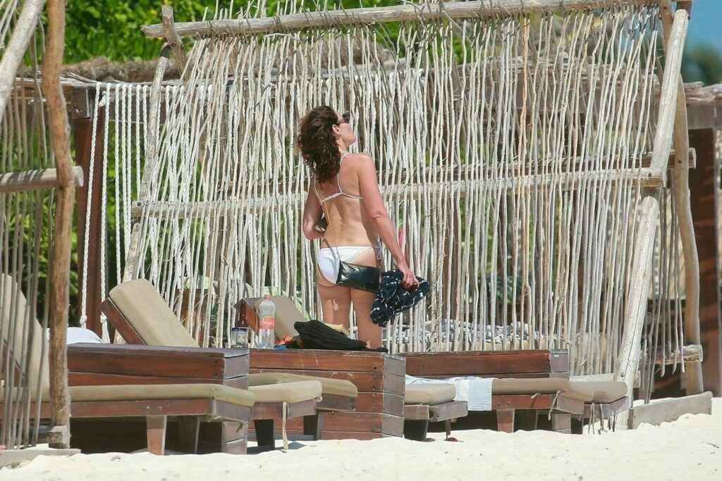 Luann de Lesseps en bikini à Tulum