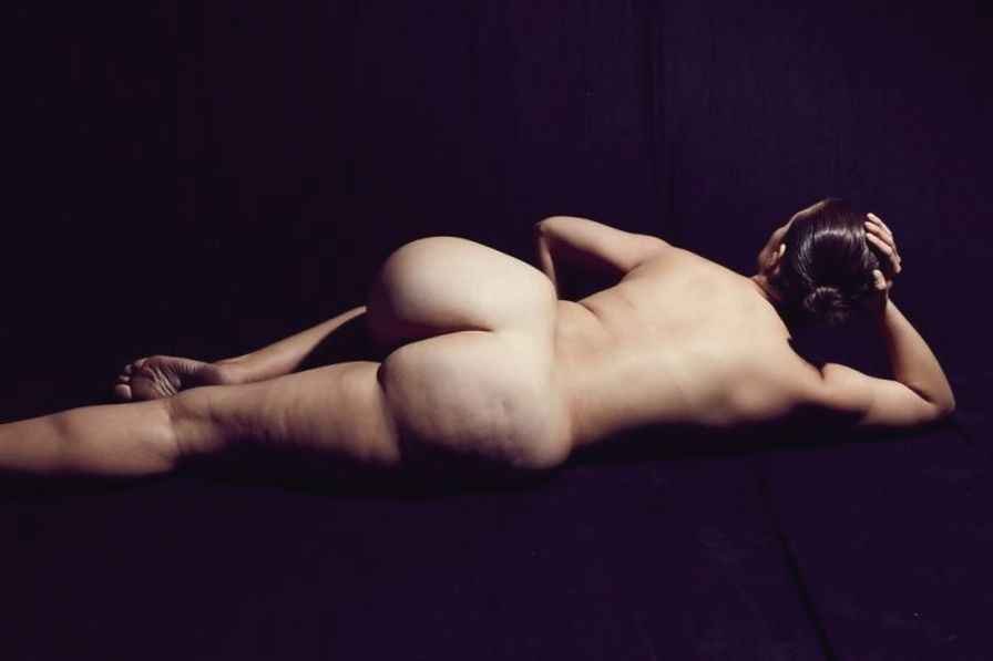 Ashley Graham nue, les photos intimes