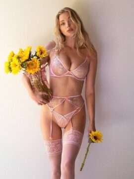 Elsa Hosk en lingerie sexy pour Victoria's Secret