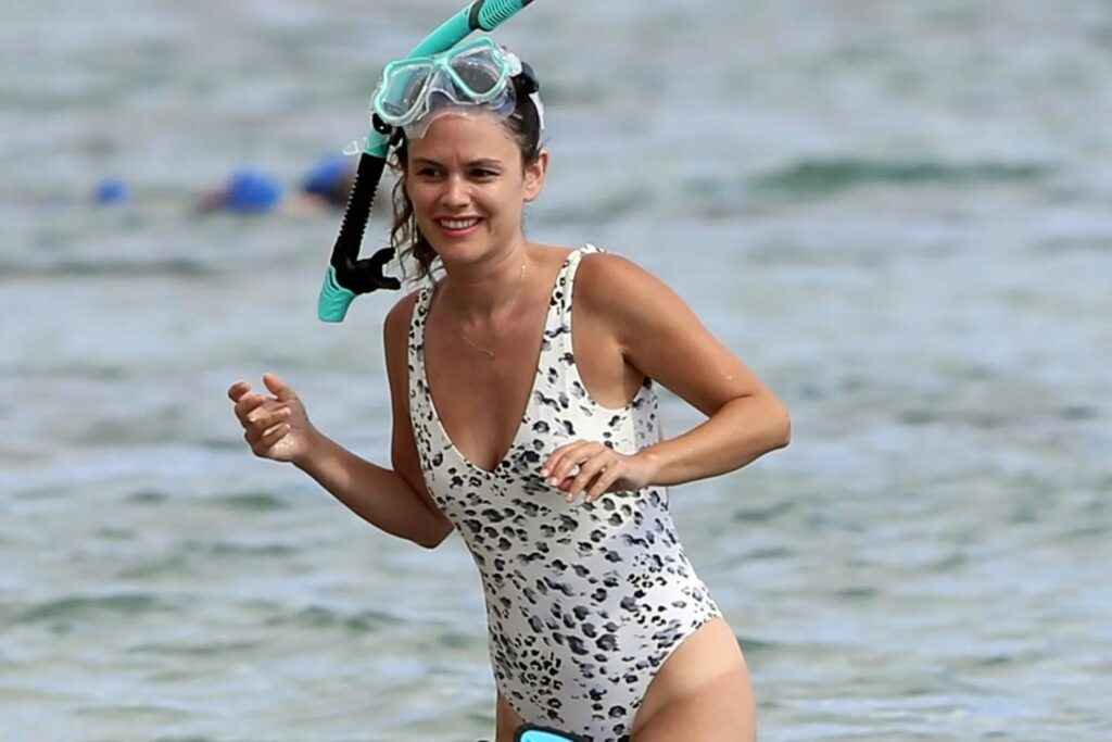 Rachel Bilson en maillot de bain à Hawaii