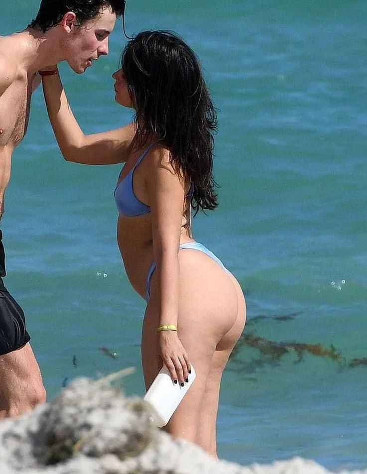 Camila Cabello en bikini à Miami