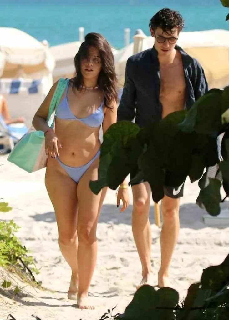 Camila Cabello en bikini à Miami