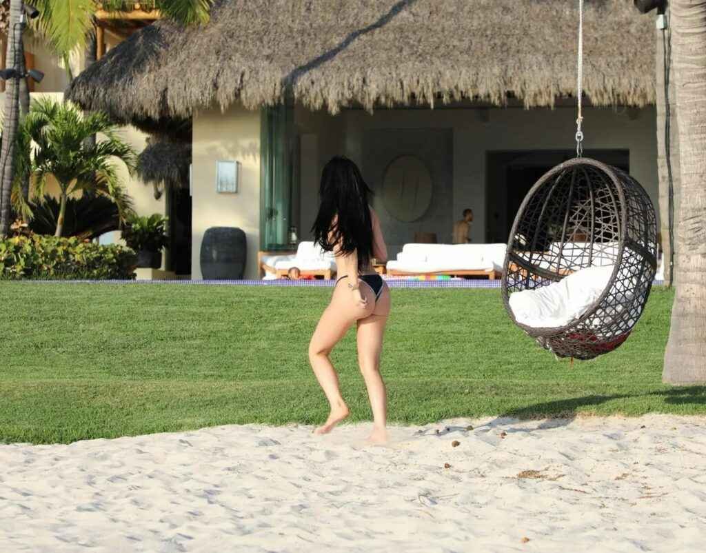 Kylie Jenner en bikini