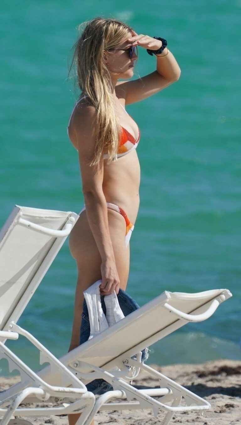 Eugenie Bouchard dans un bikini sexy
