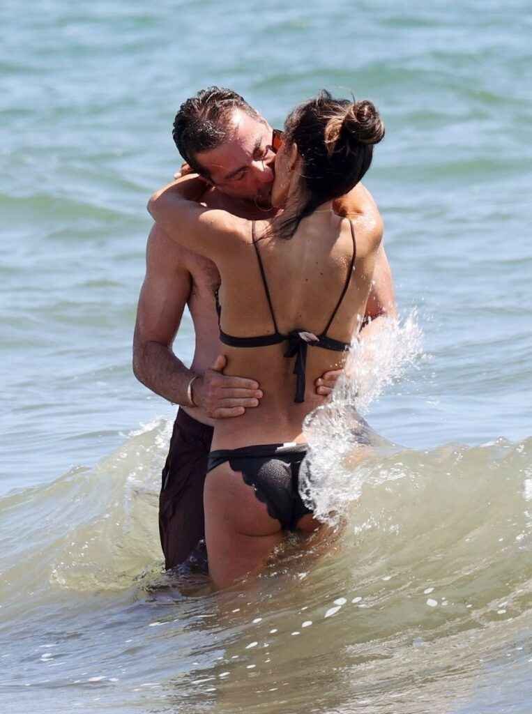 Jordana Brewster en bikini