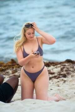 Iskra Lawrence et son gros cul !