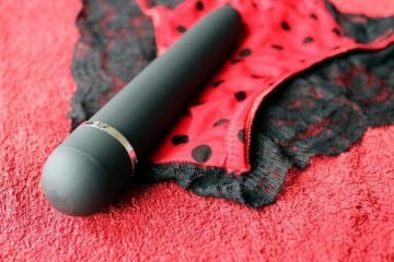 L'histoire du sextoy : des premiers jouets à l'utilisation des nouvelles technologies