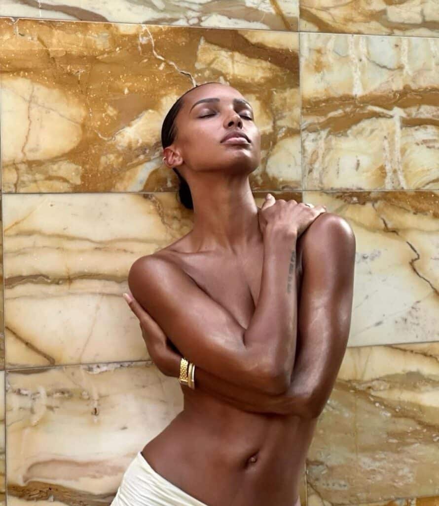 La sexy Jasmine Tookes