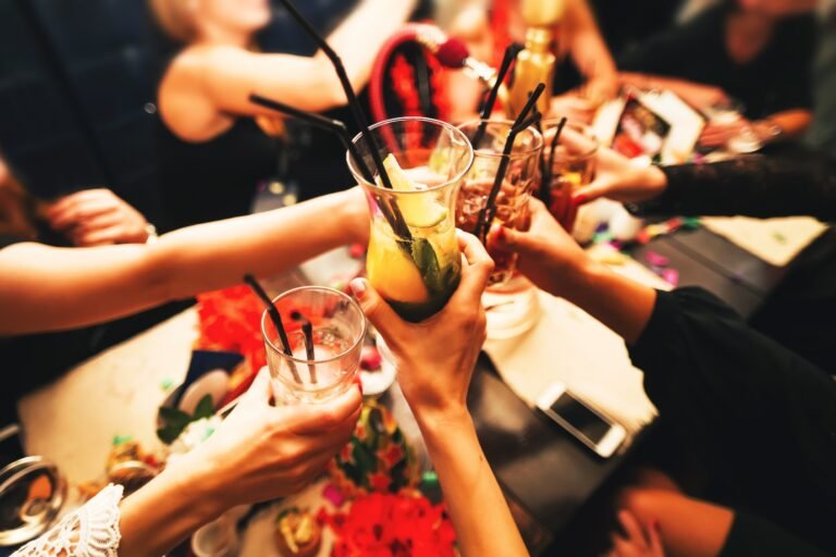 Soirées glamour et événements VIP : pourquoi se faire livrer de l’alcool à domicile comme les stars ? 