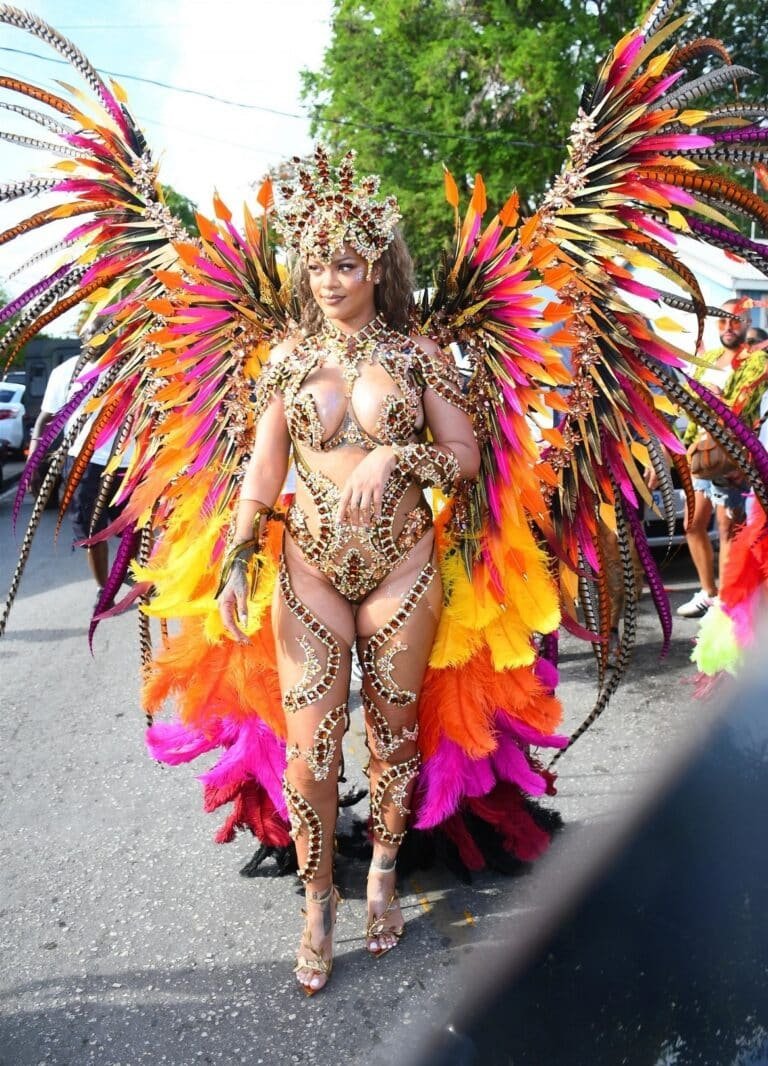 Rihanna sexy au carnaval